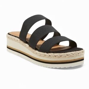 UNIVERSAL THREAD Florence sporty platform sandals 8